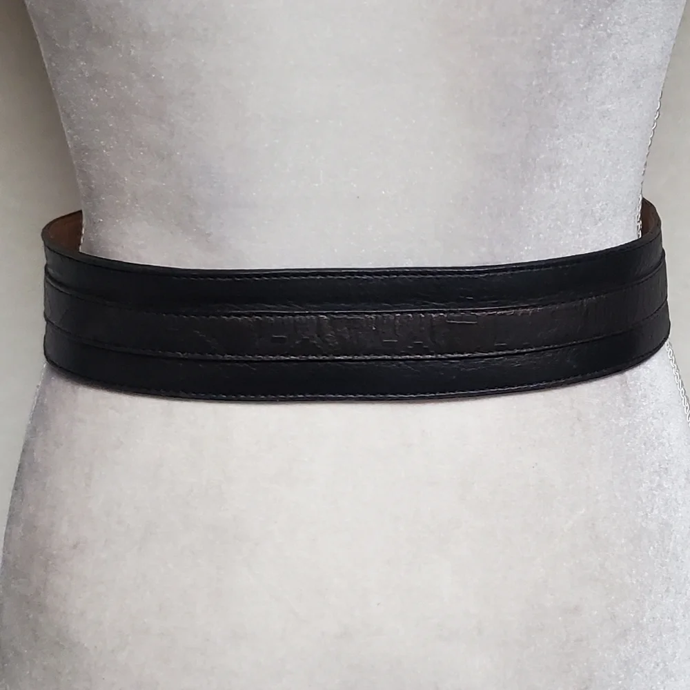 70s Vintage Land Black Copper Aztec Leather Brass Buckle Boho Statement Belt S